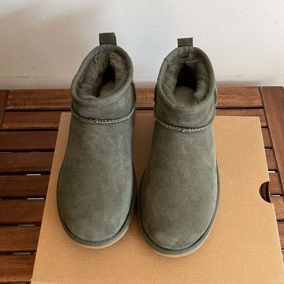 UGG Classic Ultra Mini Forest Night Women Size 6 - Picture 5 of 15